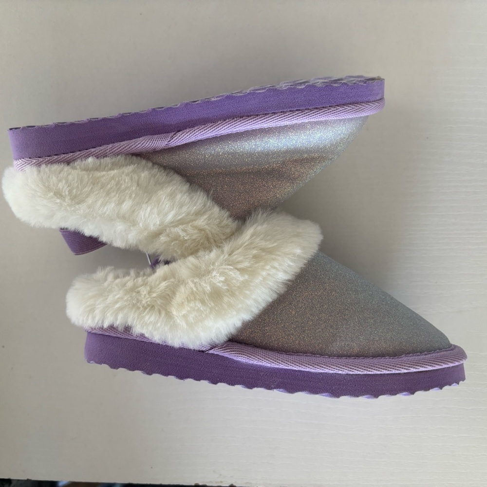 Magellan Outdoors Sparkly Lavender Kids hard sole Slippers - Picture 5 of 10